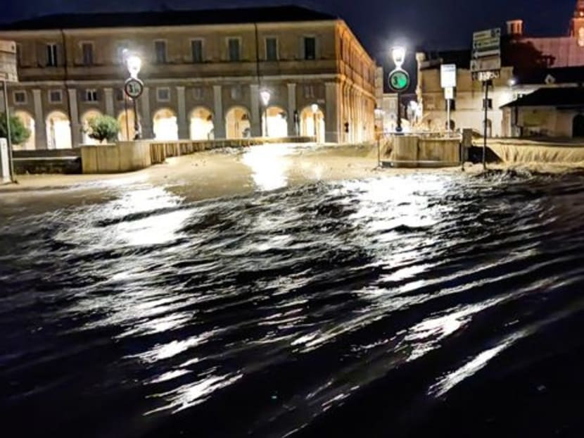 Usljed obilnih kiša u Italiji poginulo sedam osoba, tri nestale
