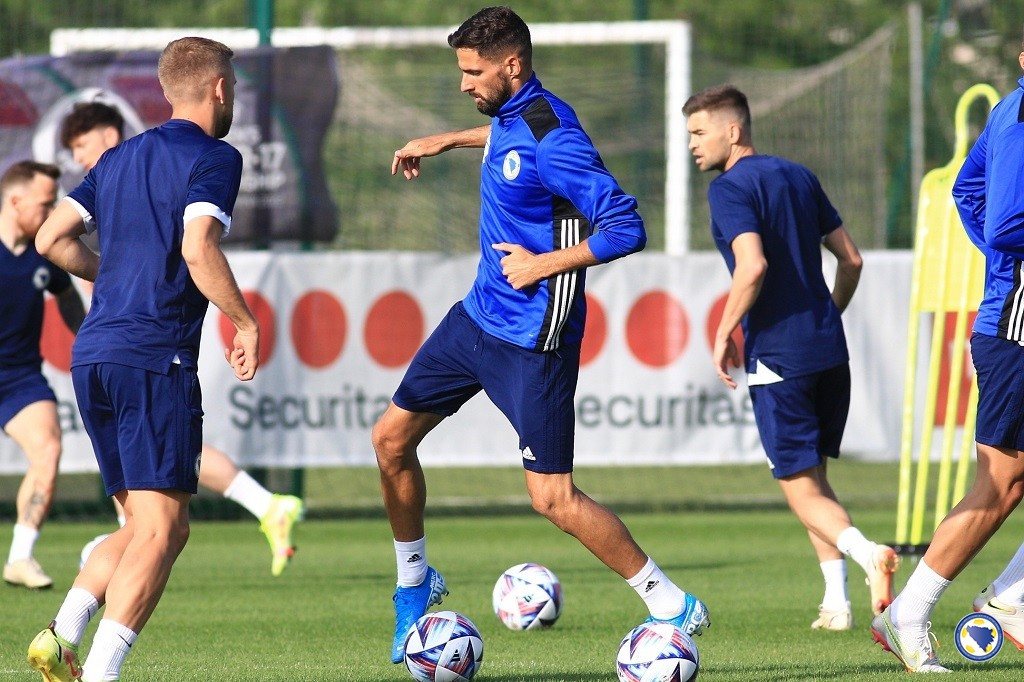 Petev naknadno pozvao Kodru