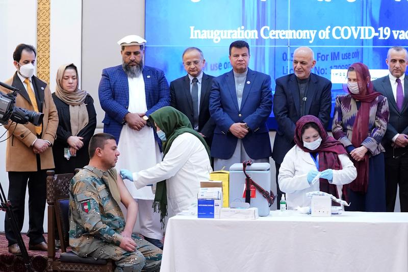 Afganistan pokrenuo kampanju vakcinacije protiv COVID-19