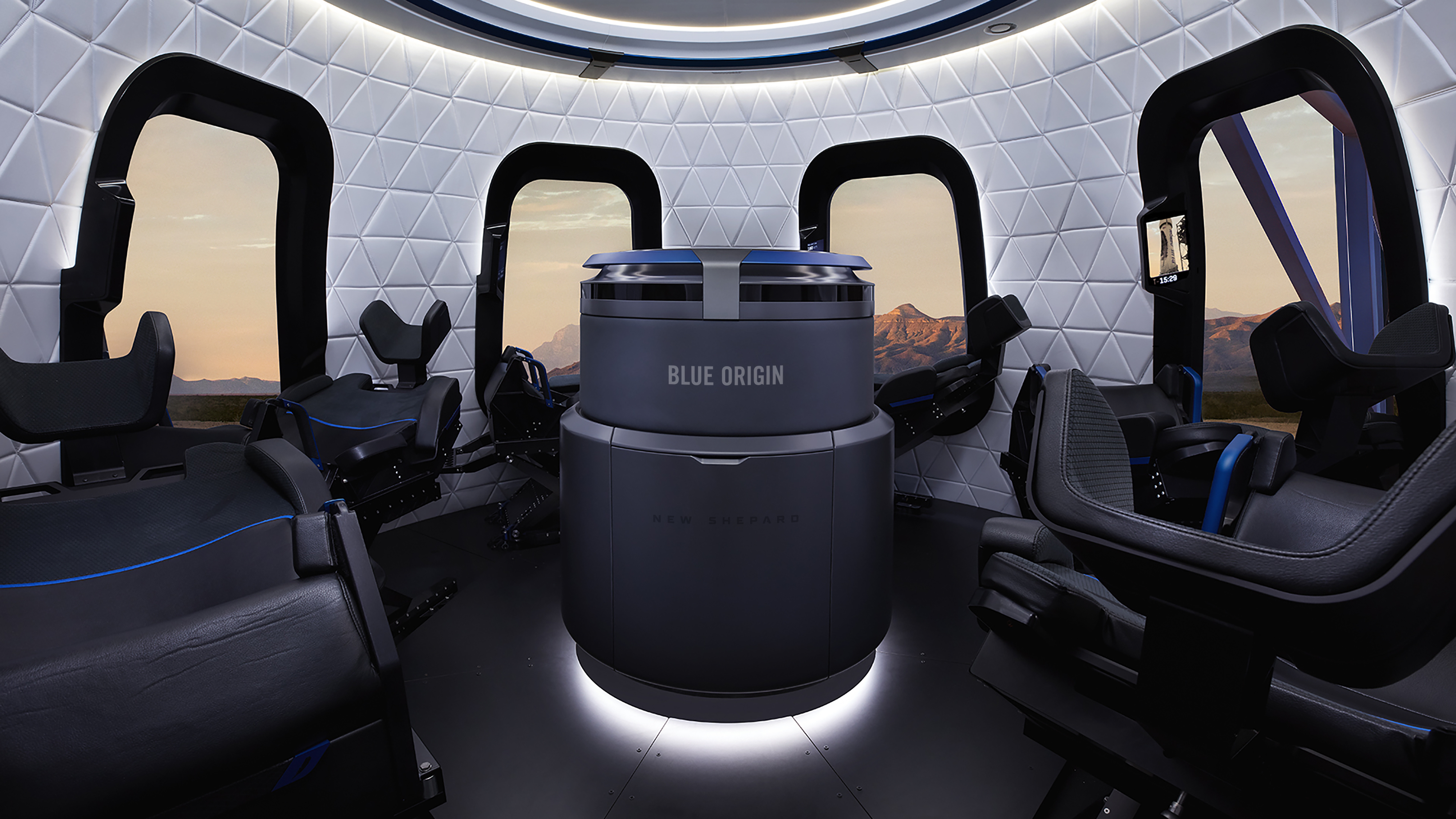 Mjesto za let u svemir sa braćom Bezos prodato na aukciji za 28 miliona dolara