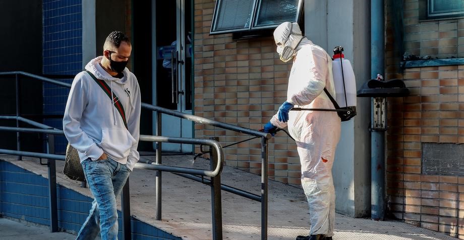 Brazil premašio 300.000 umrlih od covida-19