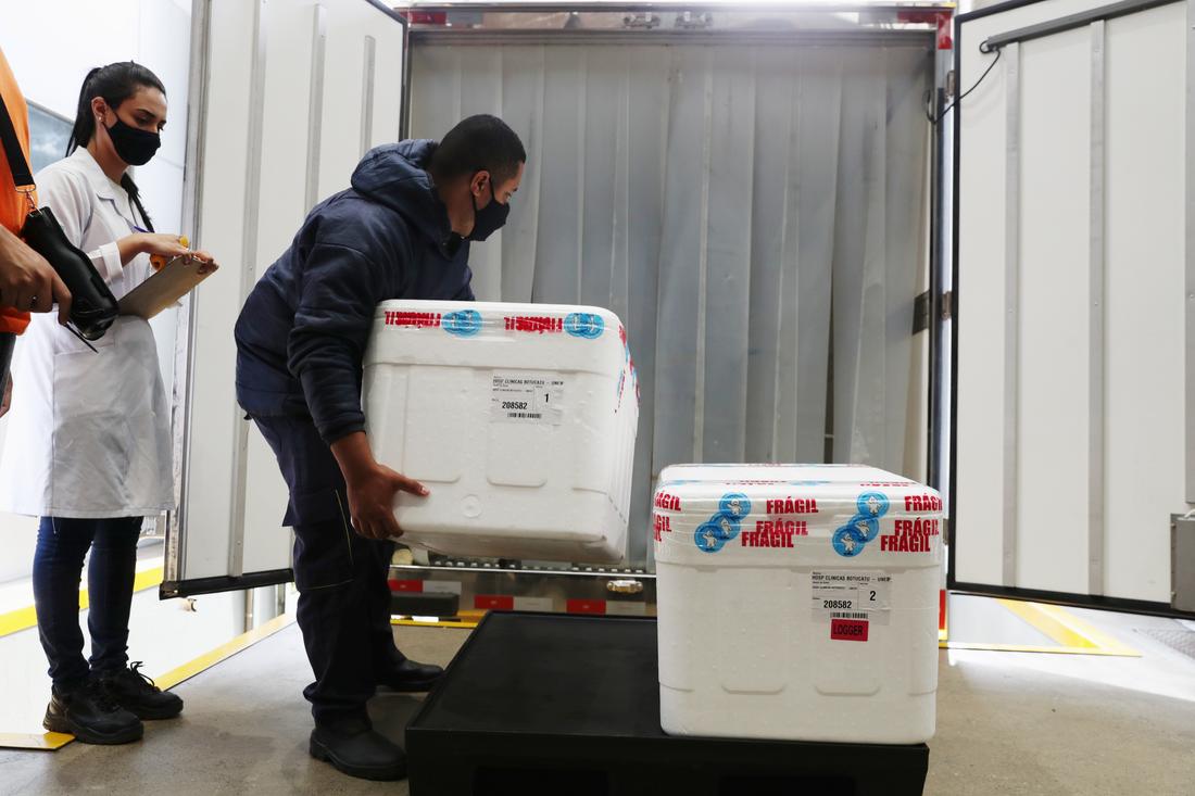 Brazil započeo kampanju cijepljenja dan nakon odobrenja cjepiva