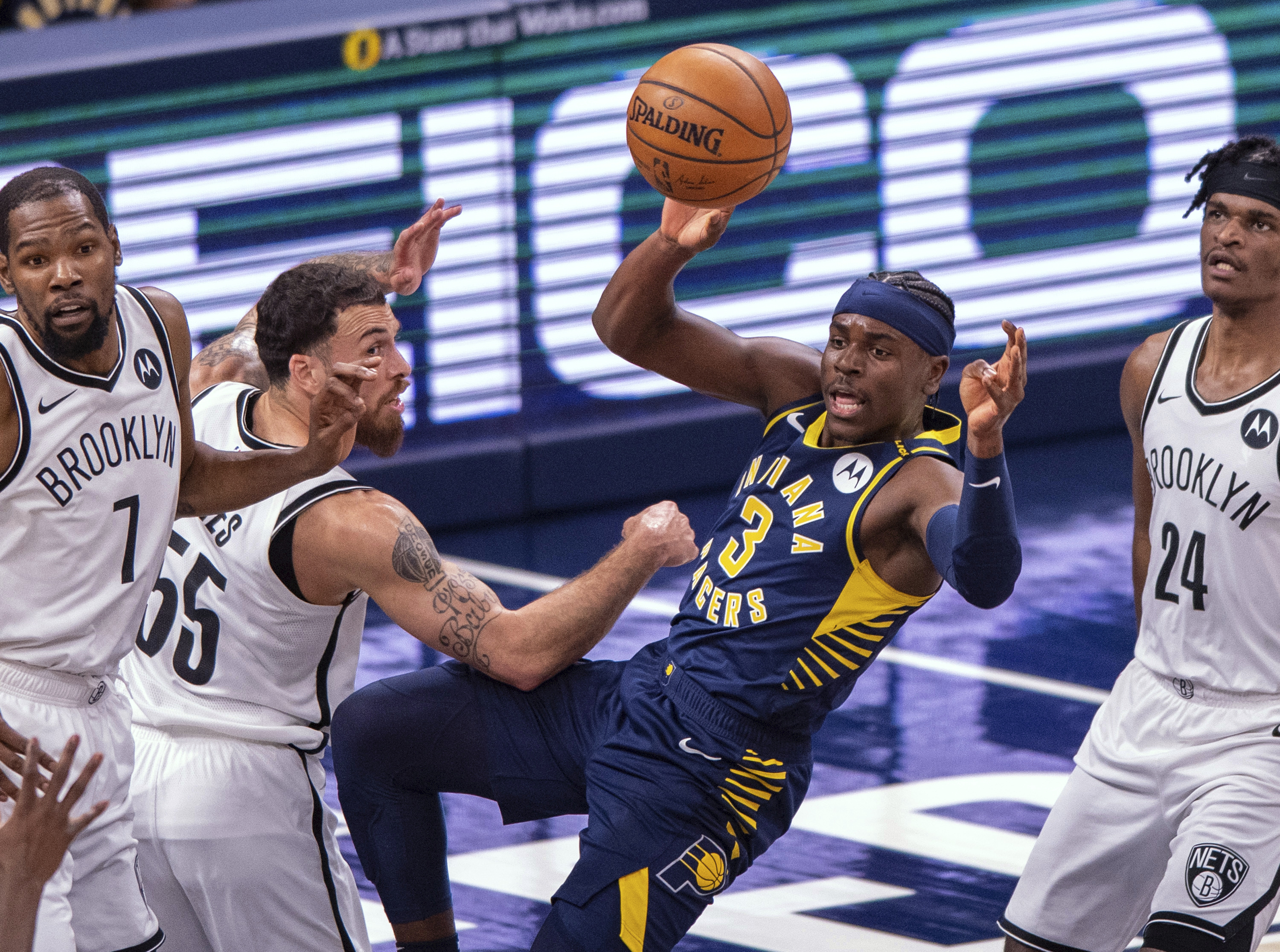 Durant vodio Netse do pobjede u Indiani, ozljeda Antetokounmpa