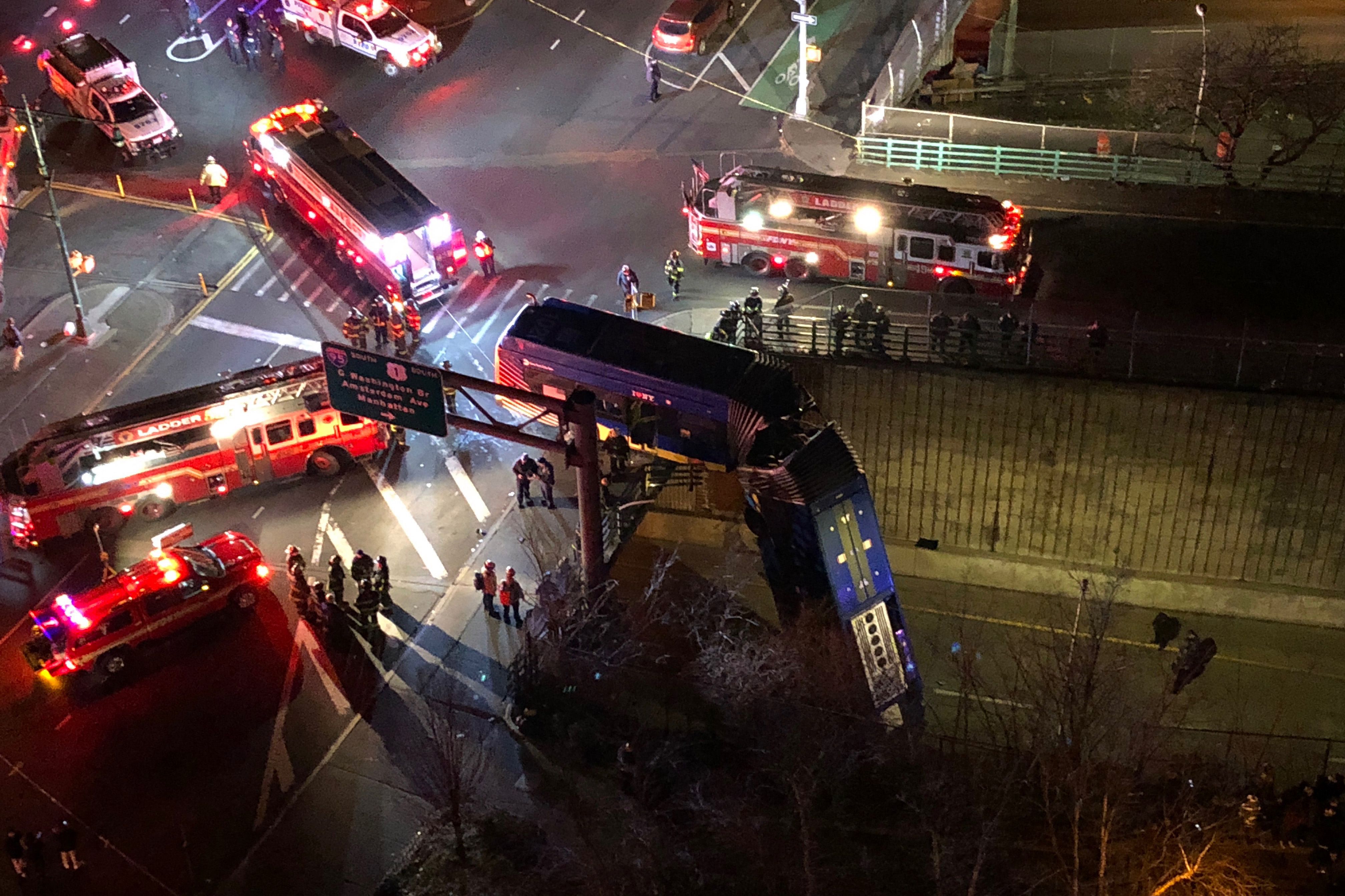 U nesvakidašnjoj nesreći u New Yorku devet osoba povrijeđeno
