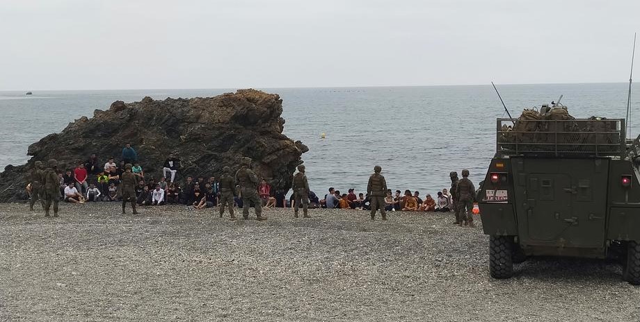 Nakon dolaska 5.000 migranata Španija poslala vojsku u Ceutu