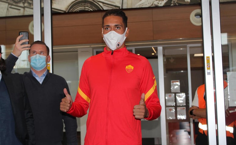 Provalnici upali u kuću Chrisa Smallinga