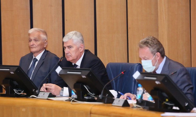 Podržane izmjene Zakona o strancima za bolju regulaciju migrantske krize