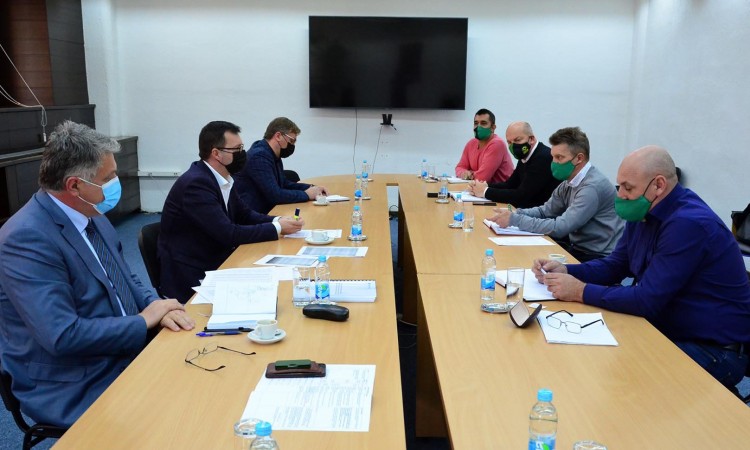 Džindić i predstavnici Sindikata radnika rudnika FBiH o procesu restrukturiranja