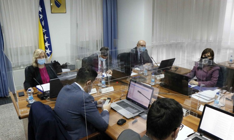 Federalna vlada usvojila plan zaduživanja za 2021. godinu