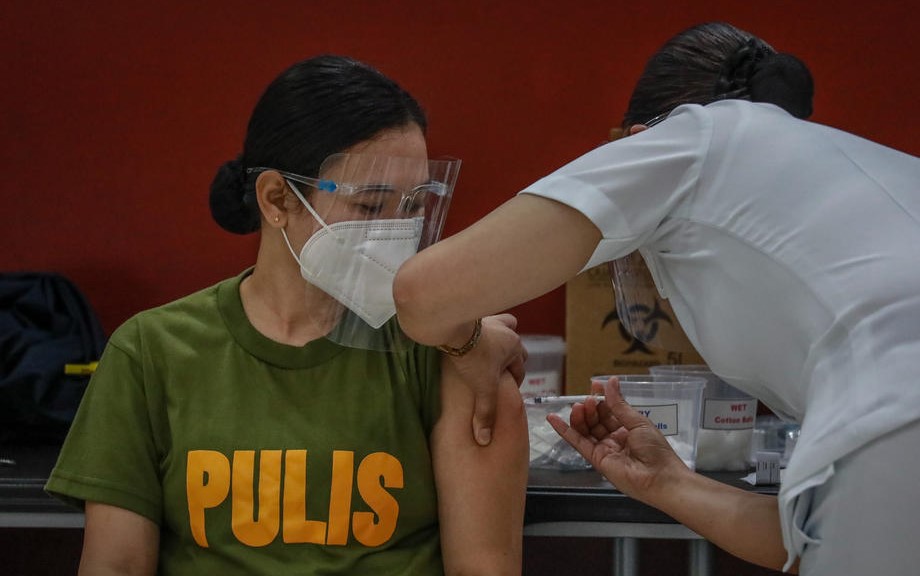 Do kraja 2021. Filipinci namjeravaju vakcinisati 70 miliona ljudi
