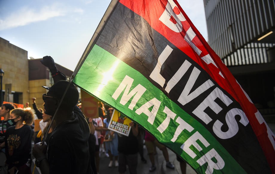 Godinu dana od ubistva George Floyda gotovo sve je isto