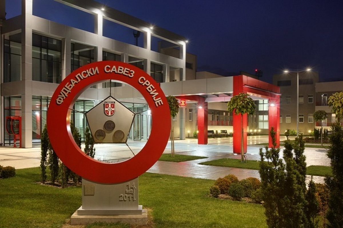 Savezi iz zemalja regije uz UEFA-u: Protiv "lige bogatih"