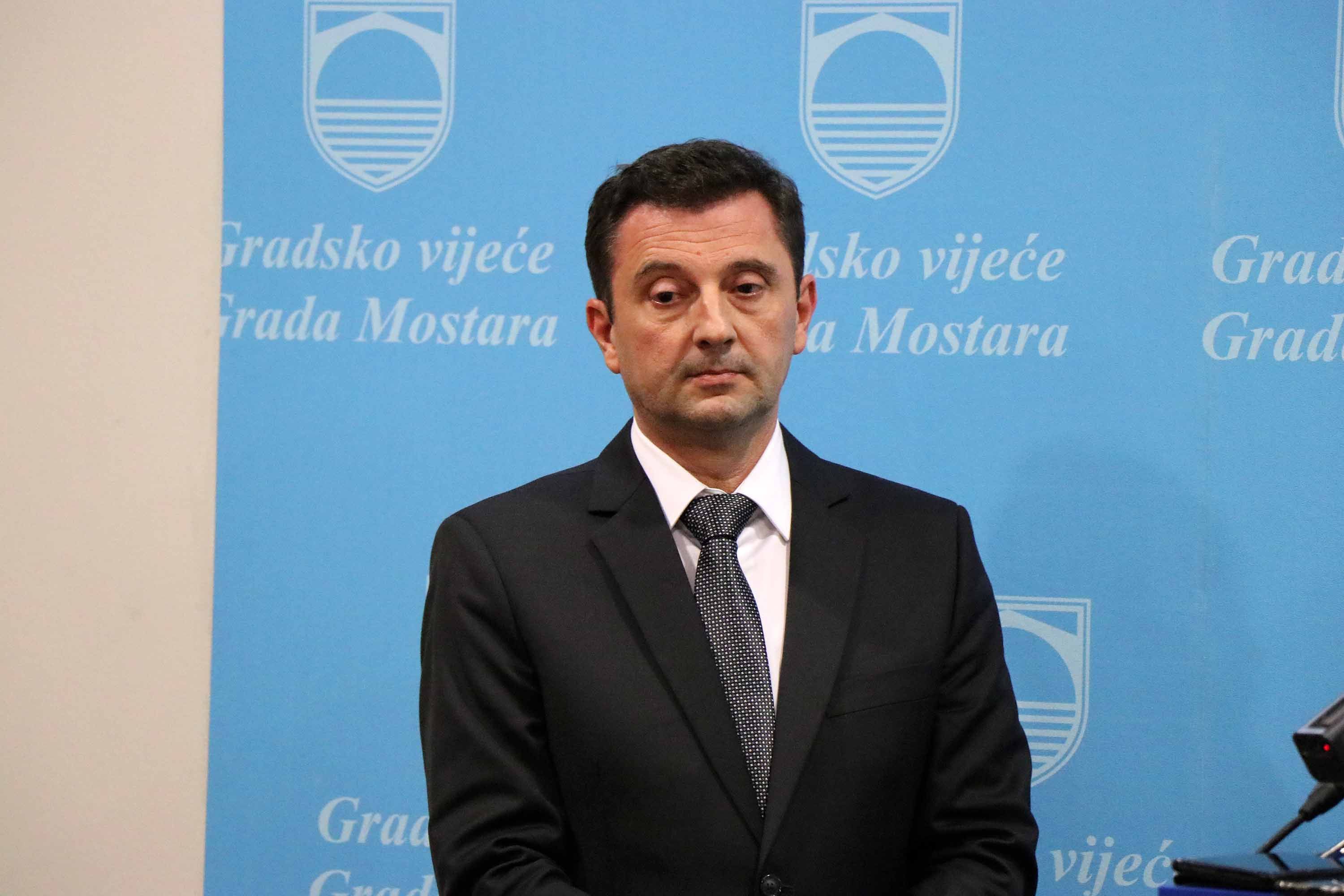 Novog mostarskog gradonačelnika očekuje mnogo posla