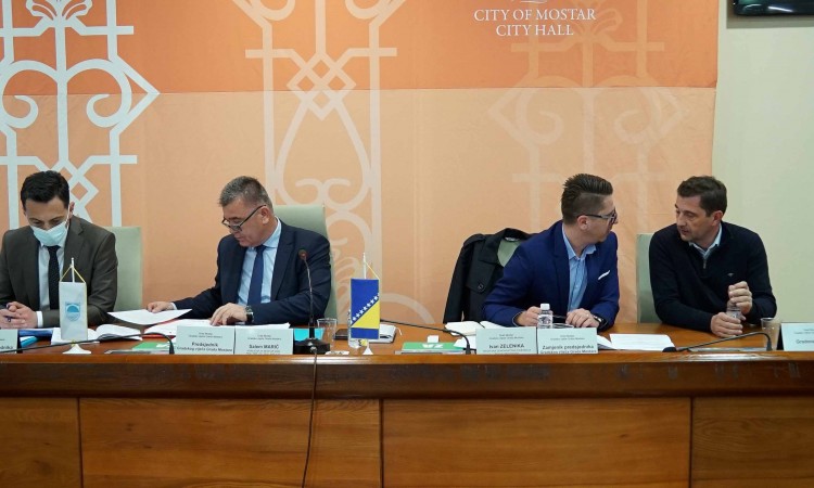 Gradsko vijeće Mostara raspravlja o nagomilanim problemima