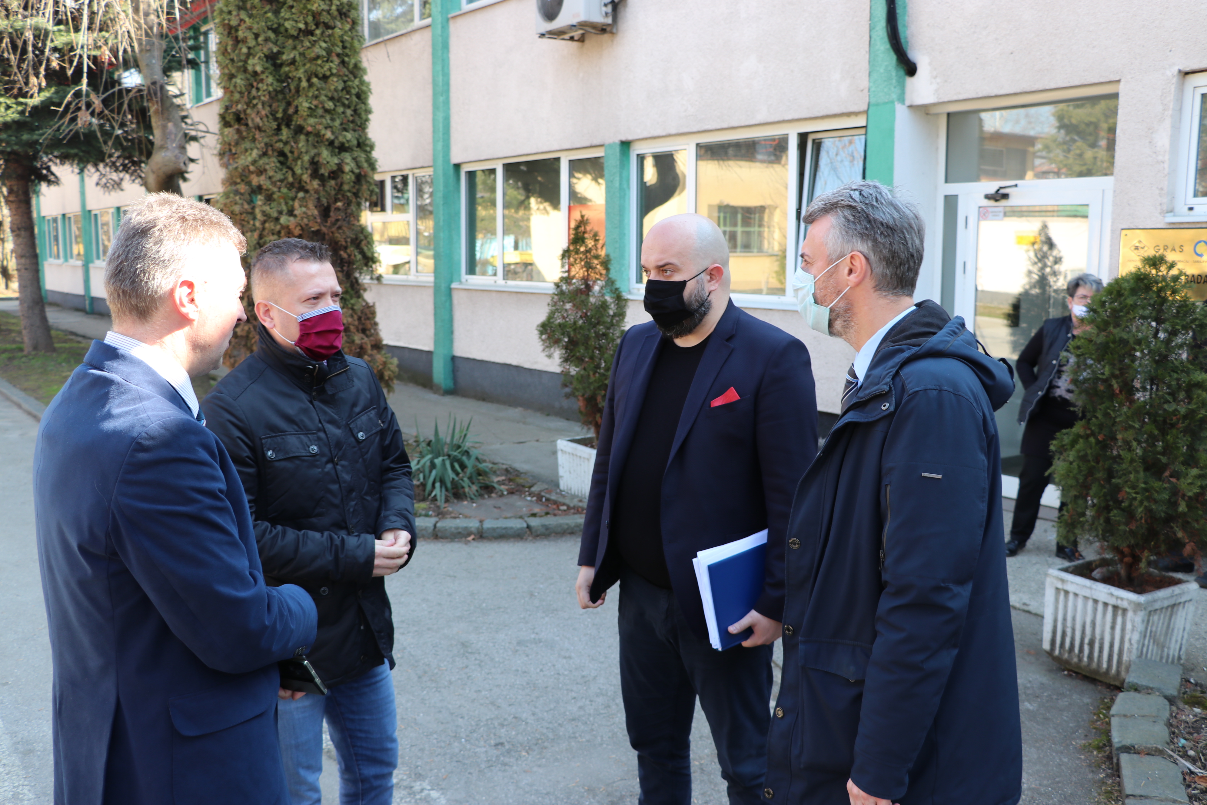 Premijer, ministar saobraćaja i Ured za korupciju poručili „GRASU“: Pripremamo krivične prijave