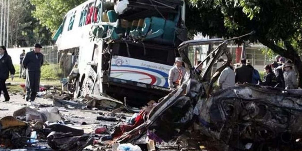 U sudaru minibusa i autobusa na Haitiju poginula 21 osoba