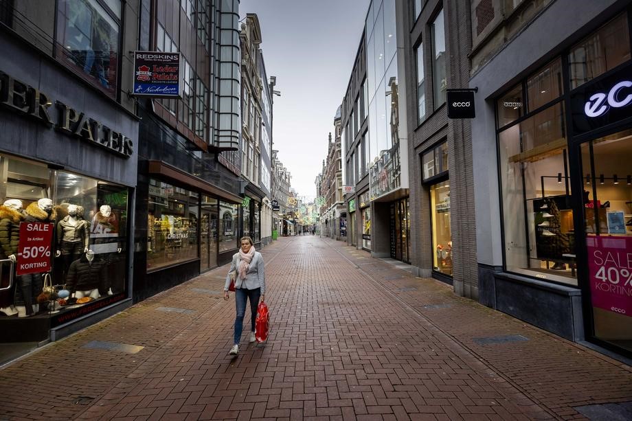 Zatvaranje u Nizozemskoj bit će na snazi barem do sredine veljače