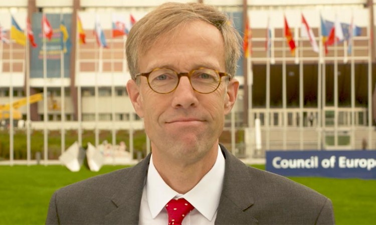 Holtgen: Društvene mreže treba da poštuju zakone država u kojima ostvaruju profit