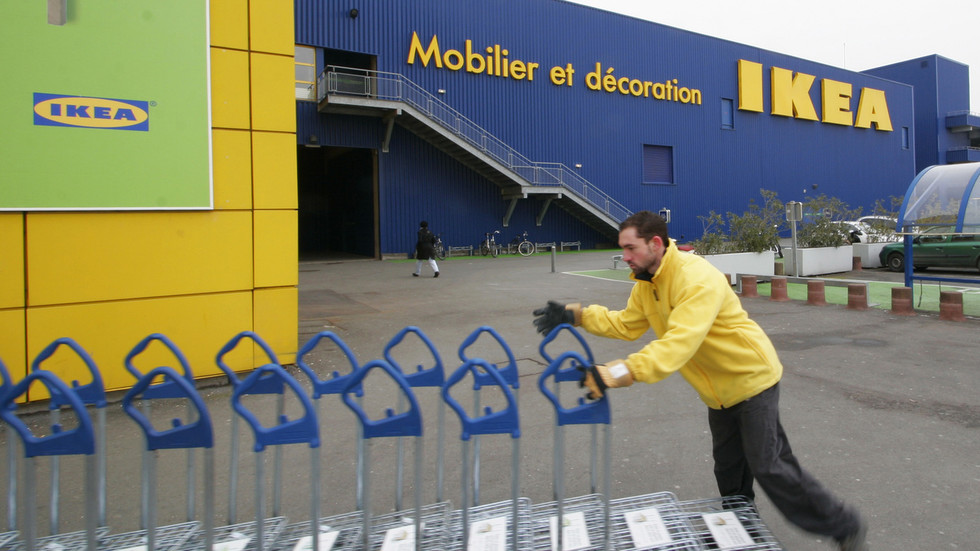 Ikea zbog špijuniranja zaposlenika mora da plati kaznu veću od milion eura