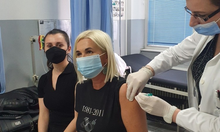 U BPK Goražde počela postepena imunizacija medijskih radnika