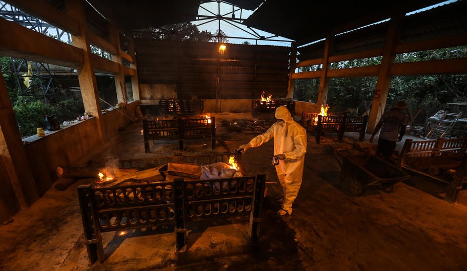 U Indiji ponovno novi rekord: Više od 200.000 novozaraženih koronavirusom