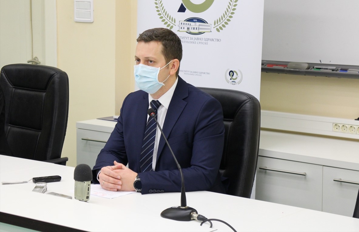 Period praznika biće test za sve i odredit će kretanje COVID-19