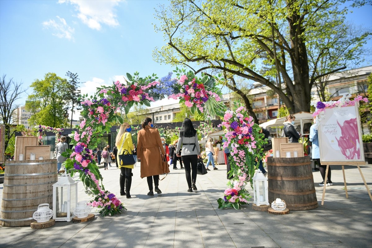 U Banjaluci otvorena izložba cvijeća