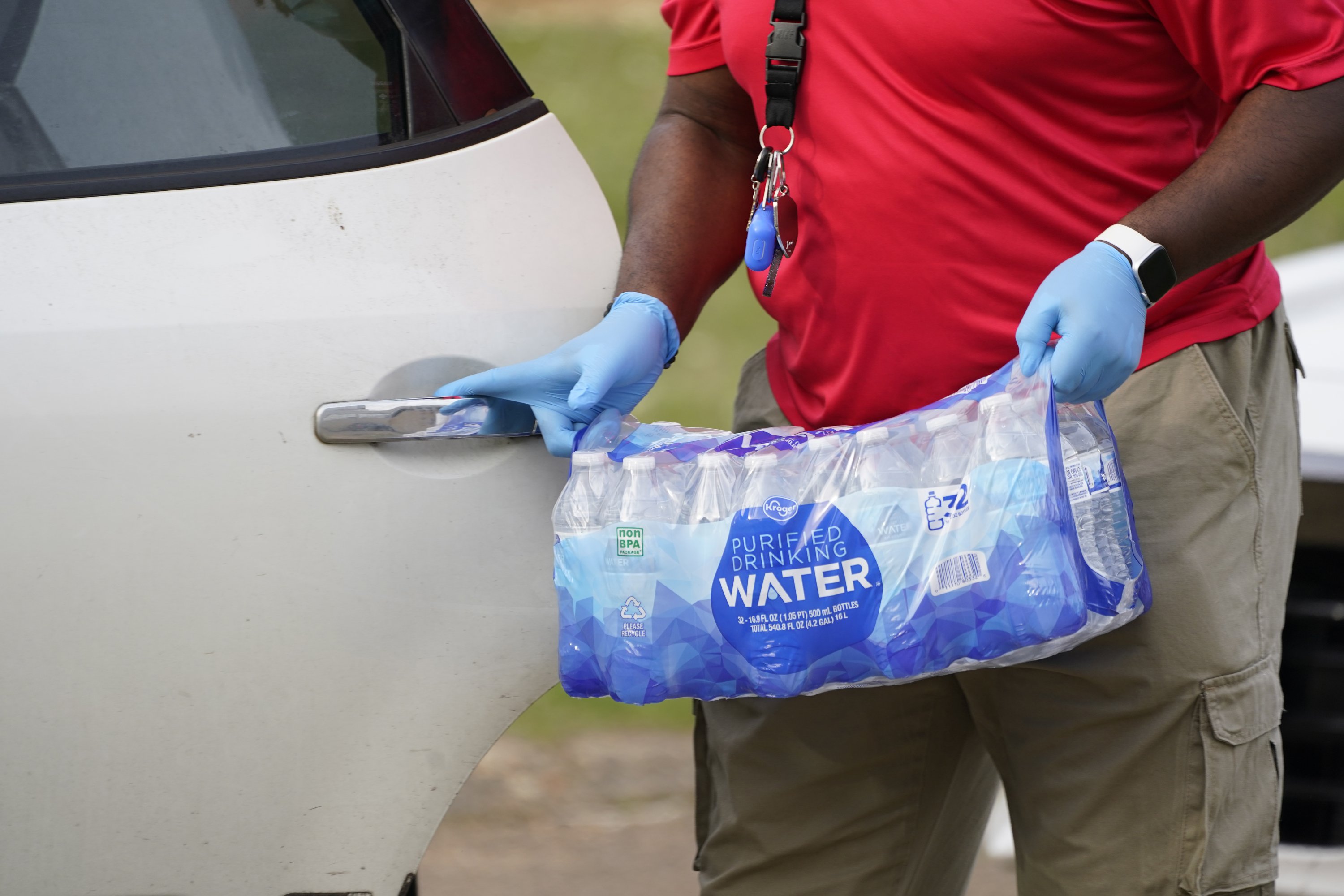 Glavni grad države Mississippi dobio - vodu, ali ne još sasvim