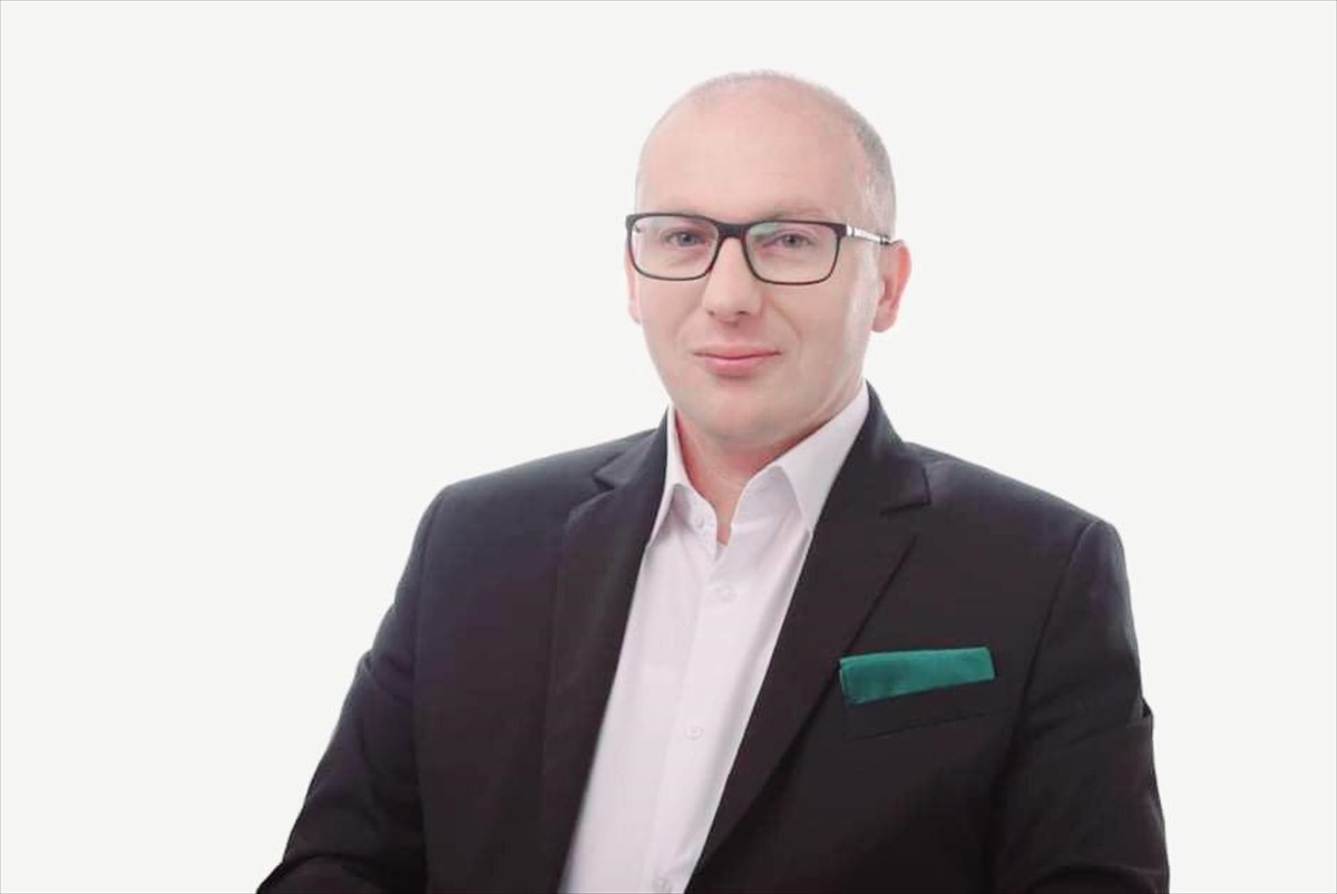 Nije bilo obilježja države BiH na sjednici SO Kozarska Dubica: Spahić odbio da položi zakletvu