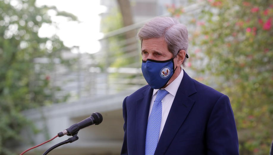 Bidenov izaslanik za klimu John Kerry putuje u Kinu