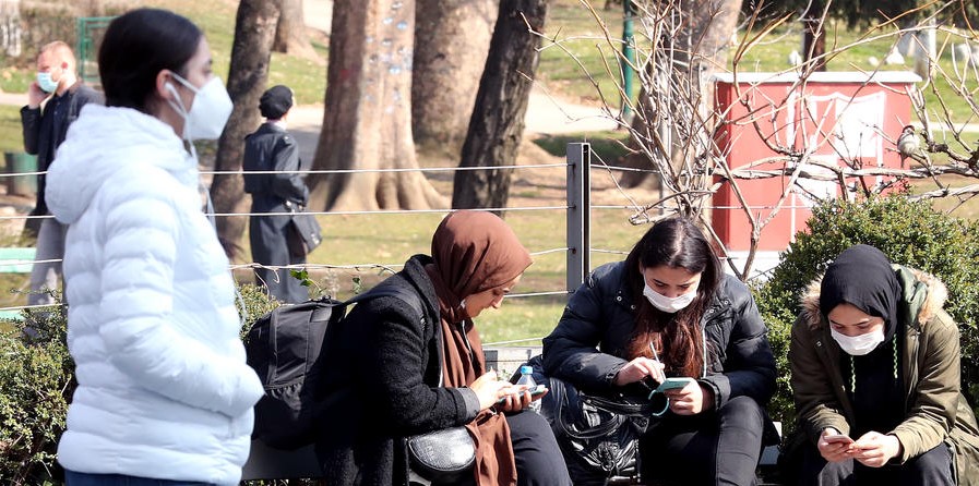 U Kantonu Sarajevo 156 novozaraženih, devet osoba preminulo