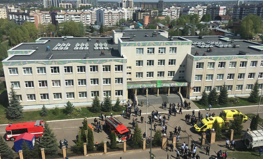 Napadač u školi u Kazanju ipak aktivirao bombu
