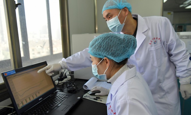 Liang : Peking je podijelio sve podatke o koronavirusu s WHO