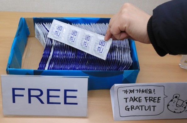 Na Olimpijskim igrama će dijeliti besplatne kondome, ali samo „za ponijeti“ i to – van Japana