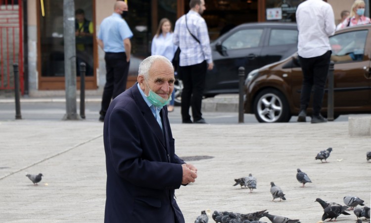 U Kantonu Sarajevo 282 novozaraženih, 12 osoba preminulo