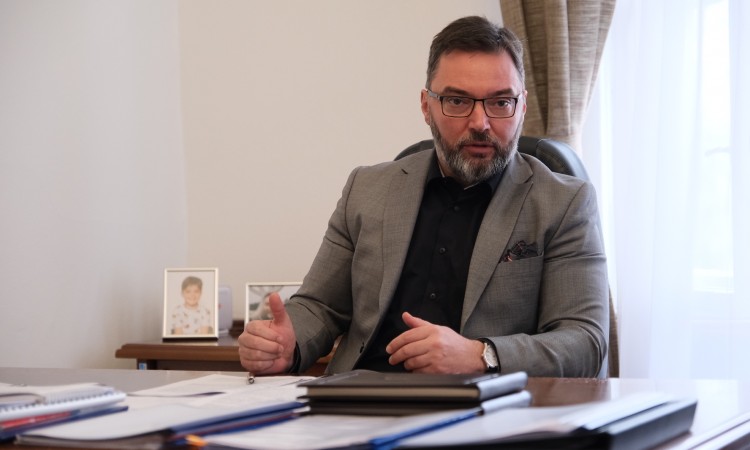 Košarac: Izvoz pilećeg mesa u EU nije obustavljen niti ugrožen