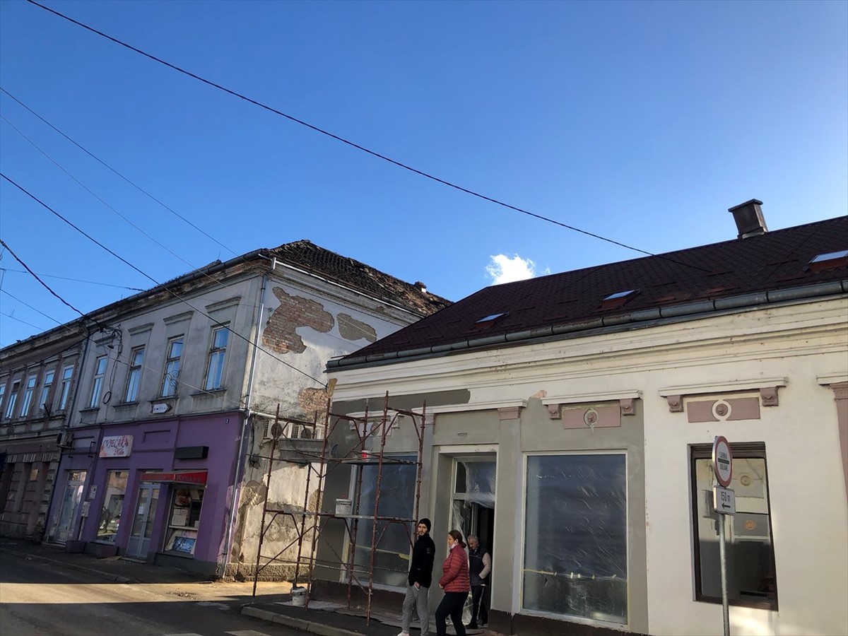 U Kostajnici proglašeno vanredno stanje nakon zemljotresa