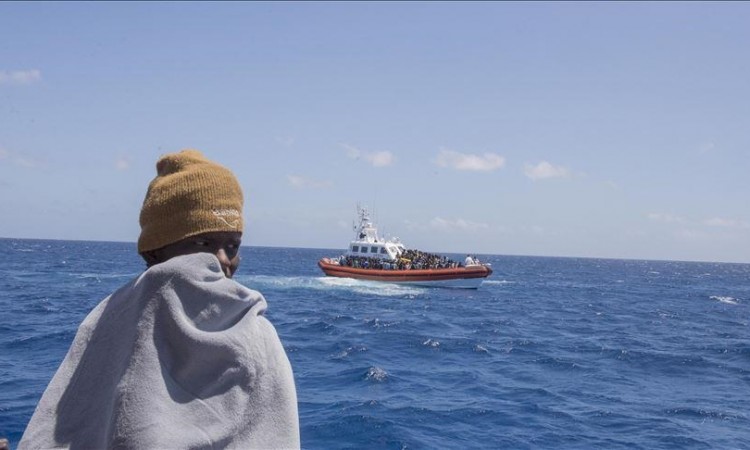 Stotine migranata ponovo pristižu na italijansku Lampedusu