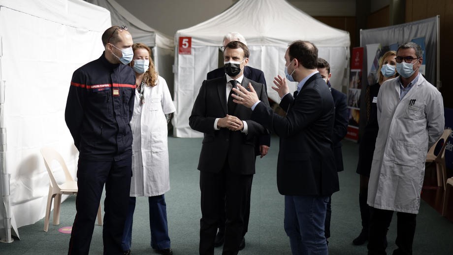 Macron poziva na cijepljenje svakog dana, od jutra do večeri