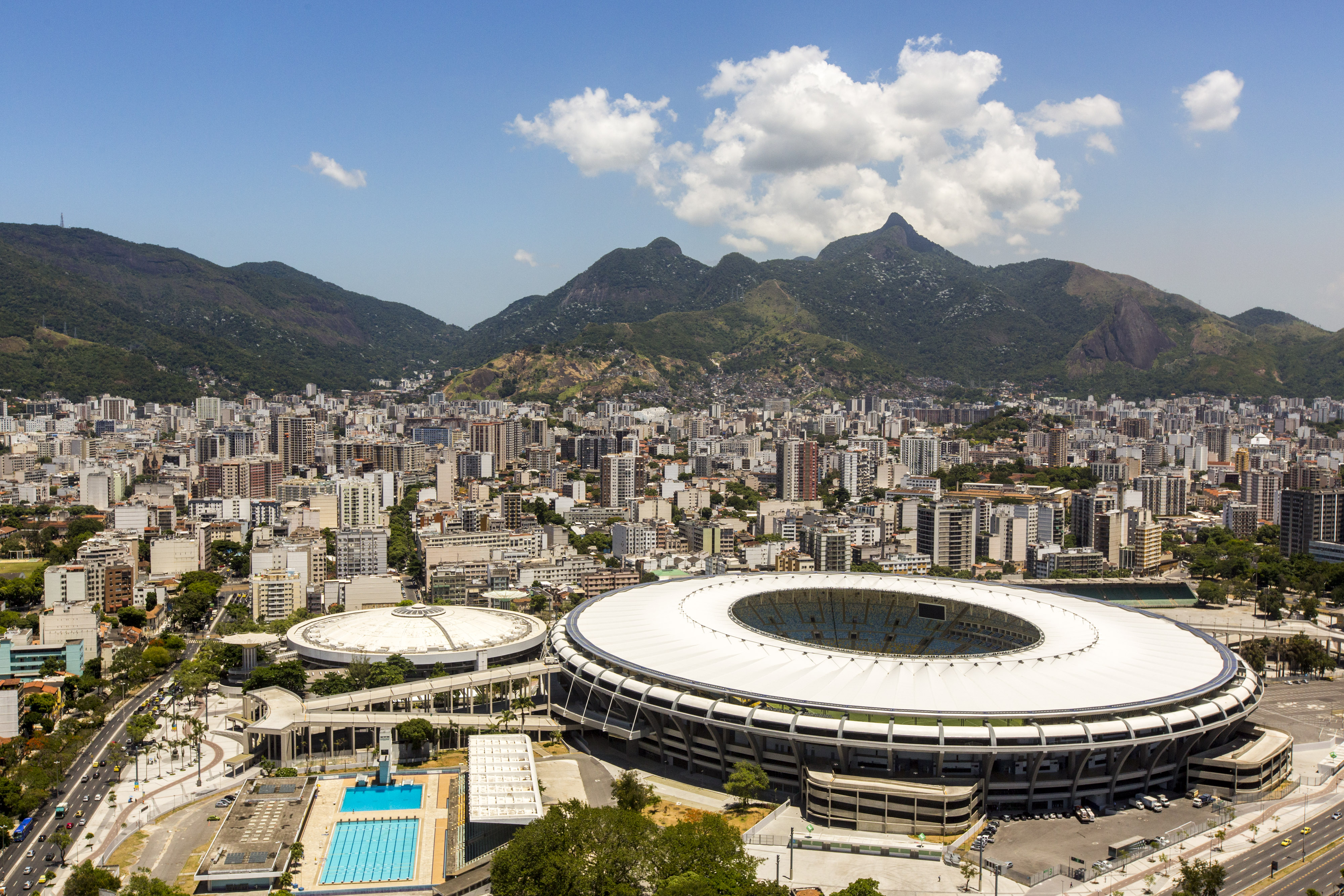 Maracana mijenja ime u stadion Edson Arantes do Nascimento - Rei Pele