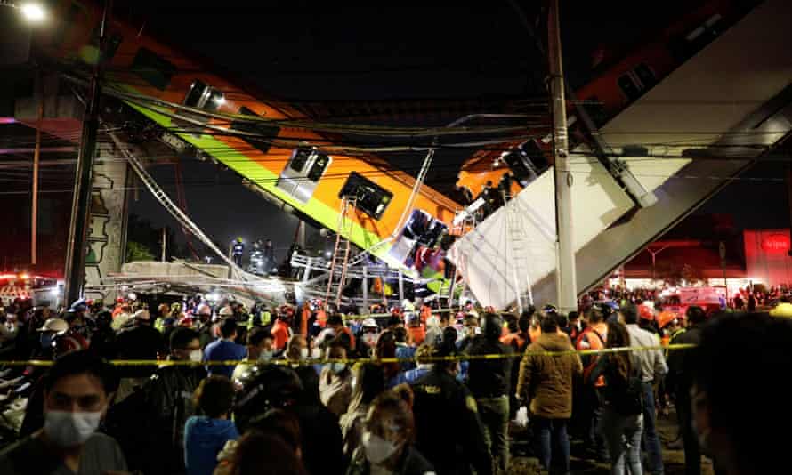 Najmanje 23 poginulih u rušenju nadvožnjaka na metro u Mexico Cityju