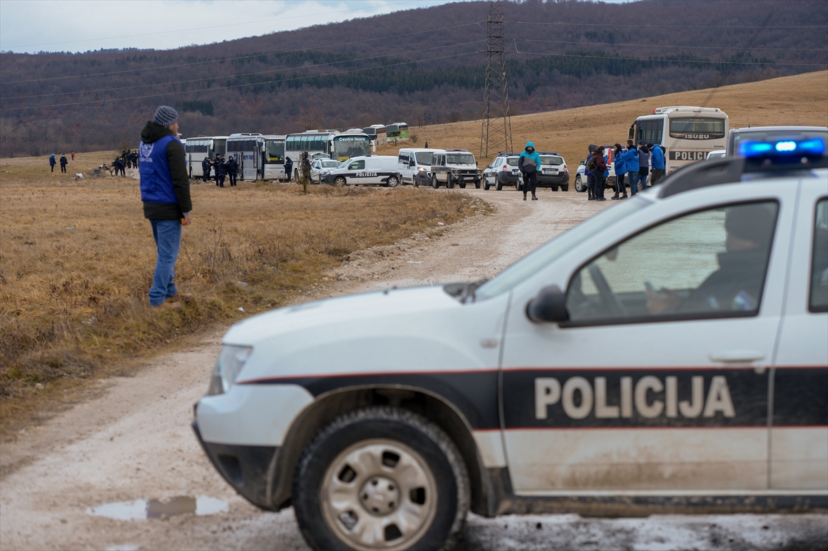 Migranti pokušavaju otići šumskim putevima, policija ih vraća
