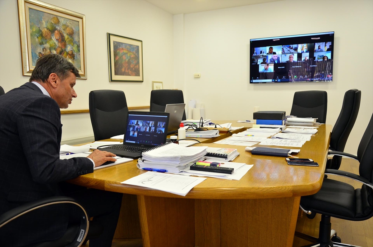 Novalić potpisao pismo namjere za nabavku 500.000 vakcina Sinofarm