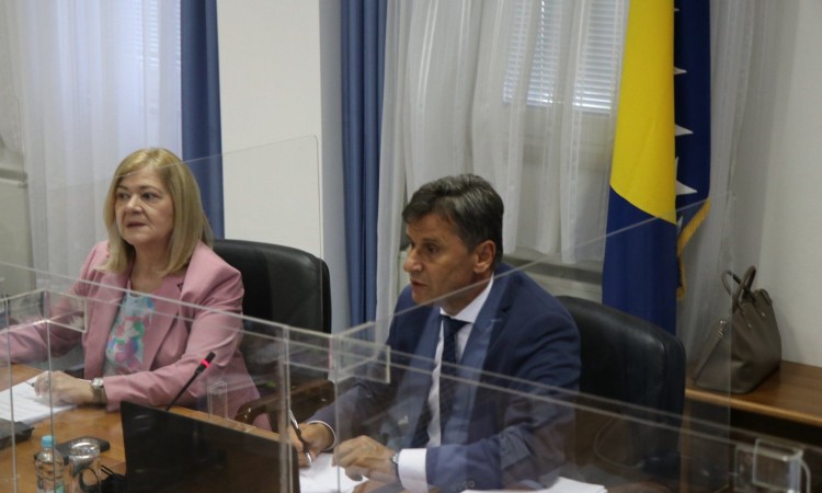 Novalić: Potpisan je ugovor o nabavci 500.000 doza Sinopharm vakcina