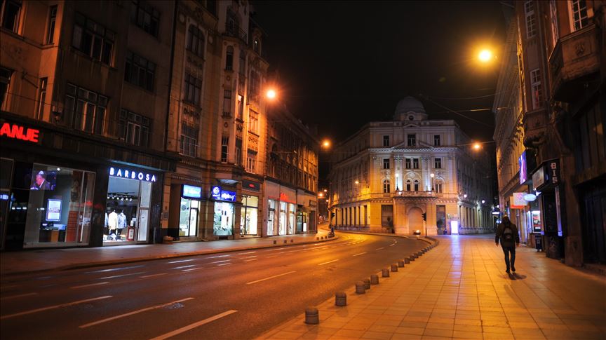 Vlada FBiH: Od večeras ograničenje kretanja od 23 do 5 ujutro