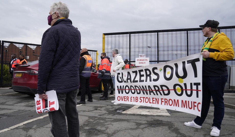 Fudbalski savez Engleske istražuje upad navijača na Old Trafford