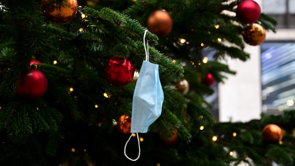 Praznici u jeku pandemije: Evropa uvodi strožije mjere protiv koronavirusa