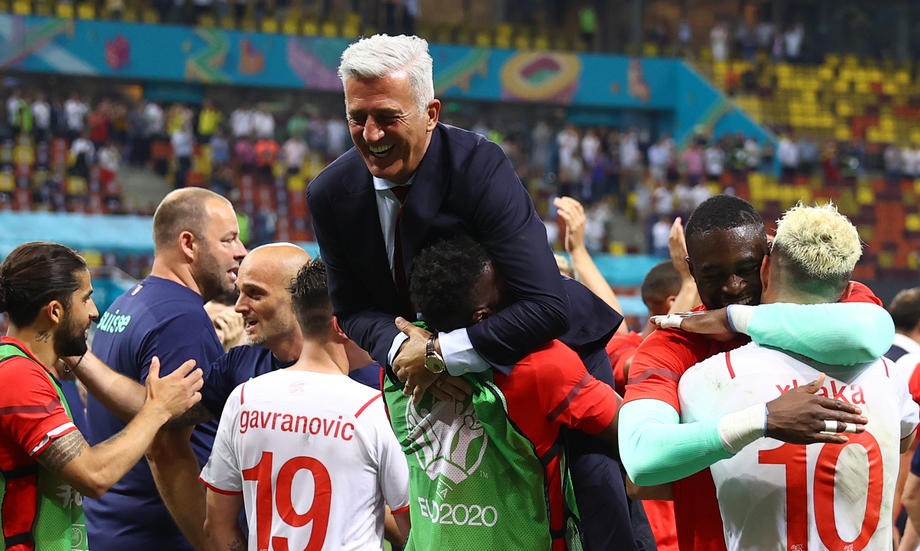 Švicarci na čelu sa Sarajlijom izbacili svjetske prvake Francuze