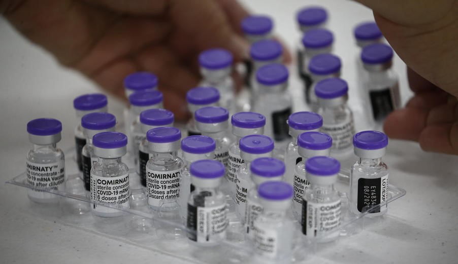 SAD kupuju 500 miliona Pfizer vakcina za globalnu podjelu