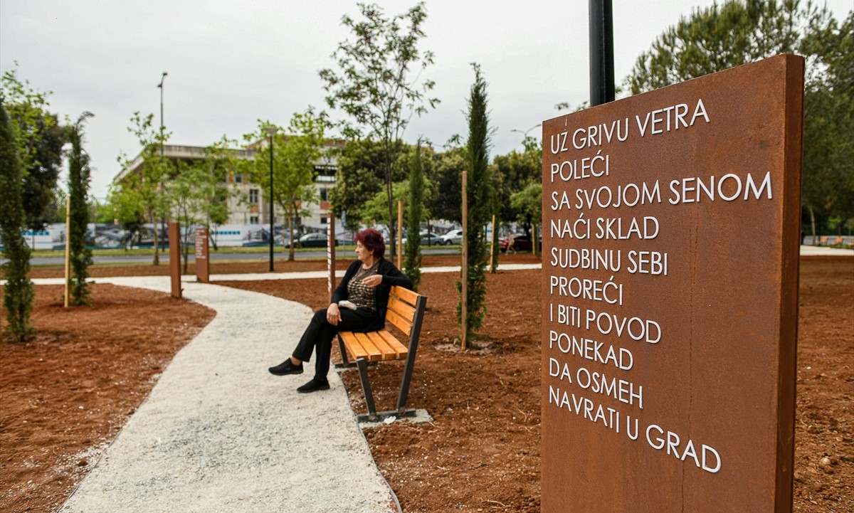 U Podgorici otvoren park posvećen kantautoru Đorđu Balaševiću